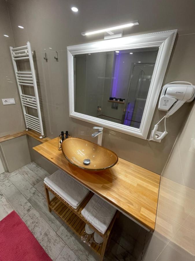 Voyage Cubic Adults Only Apartment Sibiu Exterior photo
